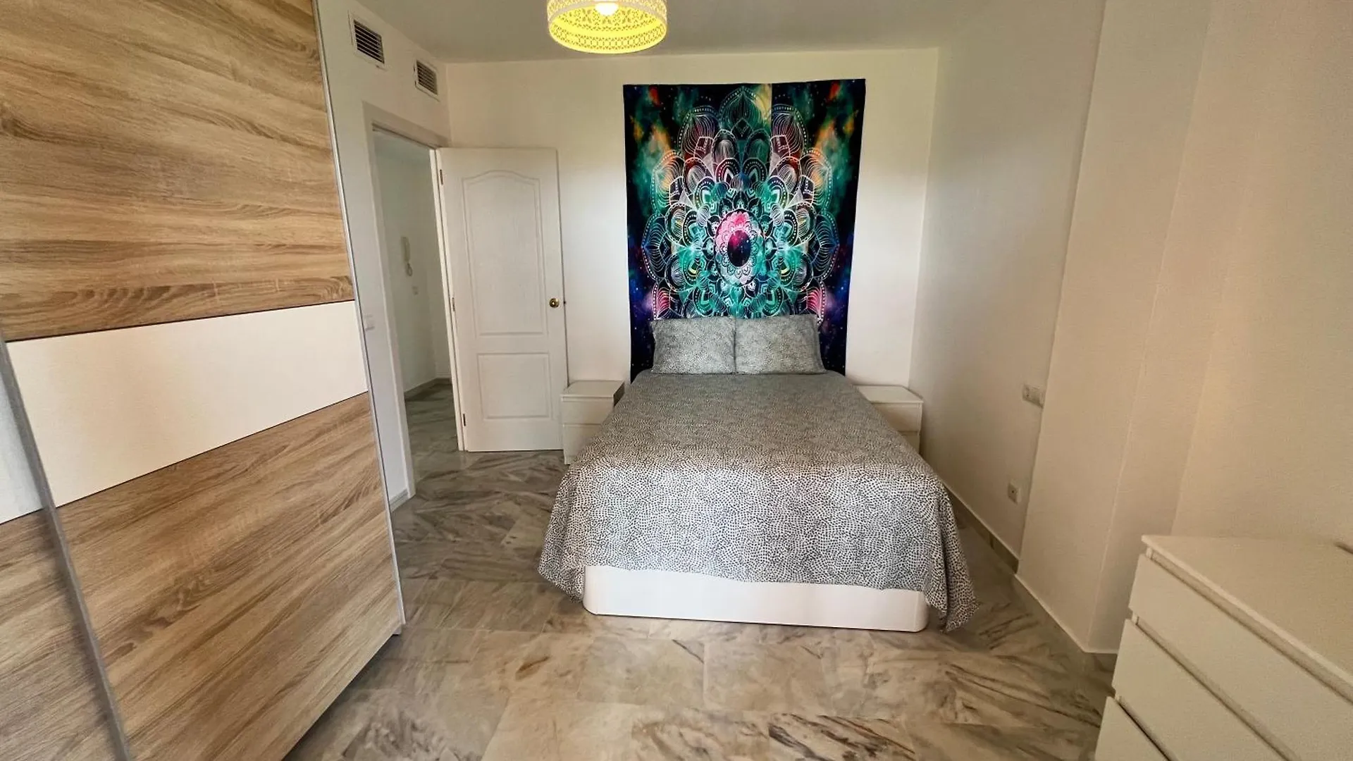 Apartment Playa Los Hidalgos Golf, Manilva